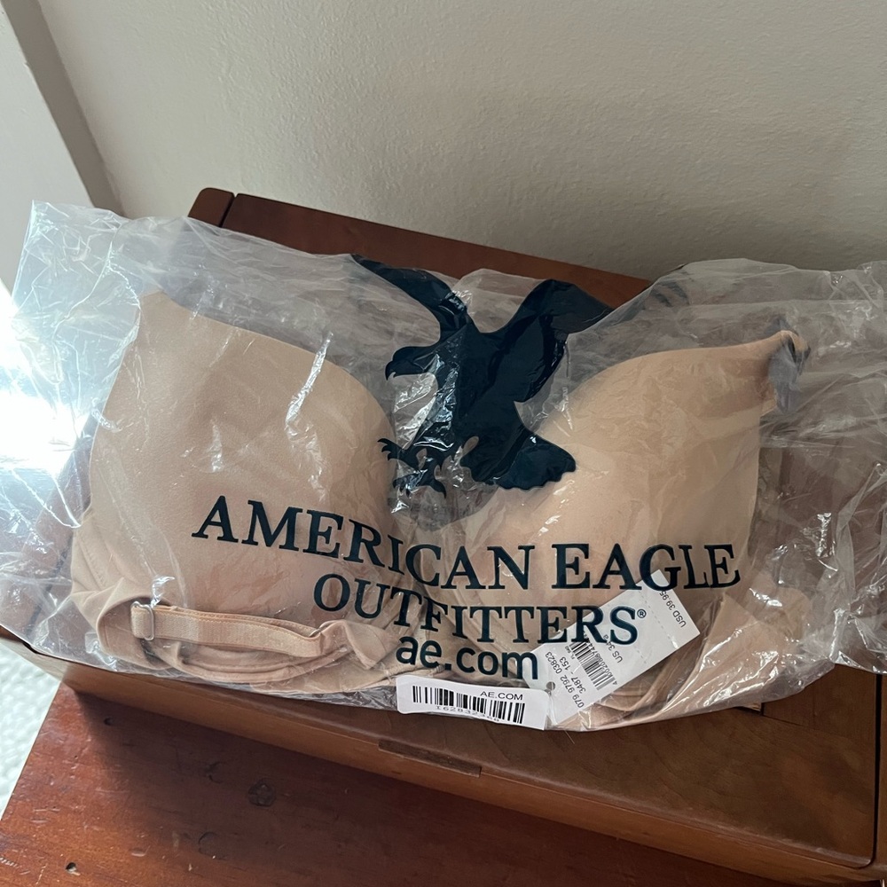 American Eagle Outfitters Nude Sunnie T-Shirt Bra 34A